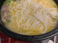 -妈妈故事米线(市府恒隆店)