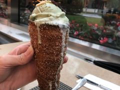 -亮马河饭店翠雅咖啡厅