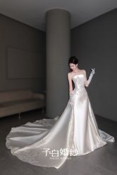 -予白婚纱礼服馆