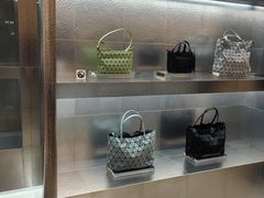 -三宅一生 (阪急梅田本店)