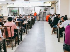 -崇德楼水盆牛羊肉泡馍馆(文艺路店)