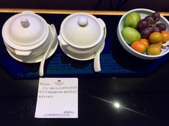 -永恒朗悦酒店(广西大学地铁站大学东路万达广场店)