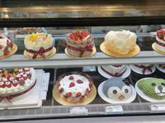 -花花卷卷·鲜食蛋糕(静安久光百货店)