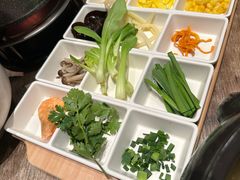 -云海肴·汽锅鸡·云南菜(浦江欢乐颂店)