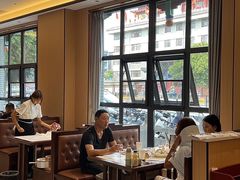 -梅利汴京烤鸭•开封豫菜地标店(东大街店)