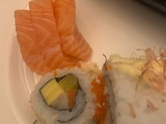 -怡咖啡海鲜自助餐厅(浦东香格里拉店)