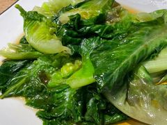 -臻鲜燕海鲜融合餐厅(金陵style店)