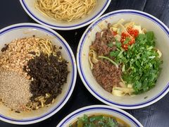-万三面馆(青龙正街太古里店)