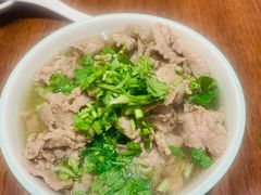 -犇逸·乐山跷脚牛肉·四川现炒(览海店)