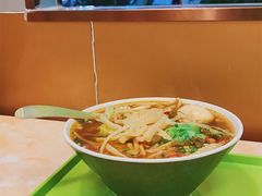-卓雅桂林米粉