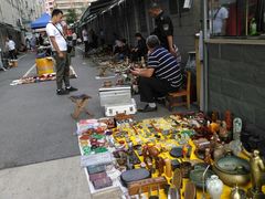 -云洲古玩城(大木桥路店)