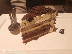 -LENBACH兰巴赫西餐啤酒坊(大连东港店)