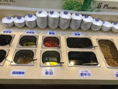 自助调料区-楼外楼大刀肉传统火锅居(幸福街店)