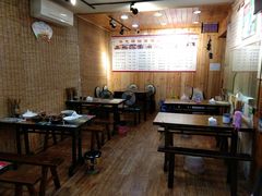大堂-华光驿站私房菜·黑金冠