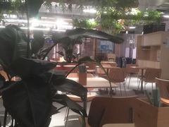 -老乡鸡(上海白玉兰广场店)