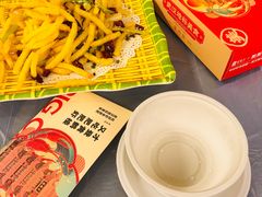 -肥肥虾庄·金牌油焖大虾(东湖欢乐谷店)