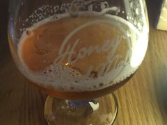 -蜜和麦精酿啤酒吧honey&malt(桐梓林店)