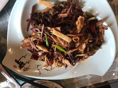 -小厨子私房菜·云南美食店