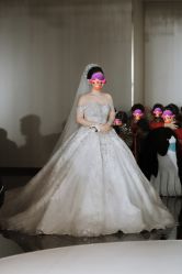 -欣薇婚纱(新源乐汇城店)