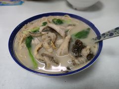 -明呈黄鱼面馆(斜土路店)