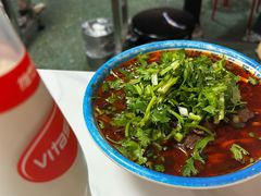 -魏旺湖北正宗牛肉面(硚口公园店)