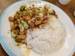 -伊京轩兰州牛肉面(闹市口店)