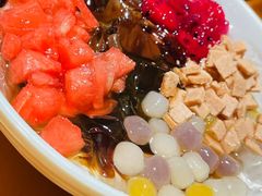 -大众跷脚牛肉馆·非遗传承单位(峨眉山店)