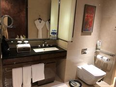 -广州天河希尔顿酒店