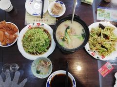 -老憨猪蹄(山大南路店)