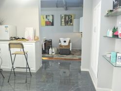 -茶发Salon·烫发染发理发