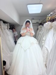 -NaNa婚纱礼服馆