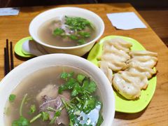 -锅贴王小吃(南大街店)