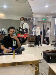 大厅-八佰伴8008星级形象店