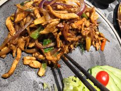 香菜牛肉-象神泰国菜