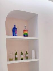 -苗方清颜痘肌研究所