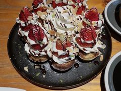 草莓忌廉华夫饼-BE BRIGHT KITCHEN(正佳广场店)