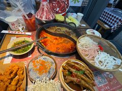 -赵美丽·重庆社区火锅·直营店(火车东站·中豪国际店)