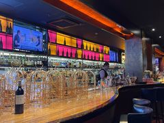 -YUE·6·西式融合餐厅(外滩六号店)