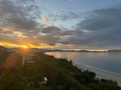 -三亚湾海居铂尔曼度假酒店