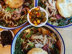 -镇南锅盖面馆(解放路店)