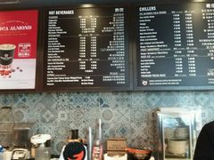 -Gloria Jean's Coffees