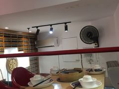 -芳村榕树头叹佬鸡煲(体育西店)