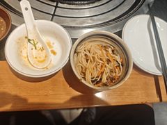 -阿山卓·野生菌火锅·纳西火塘烤肉