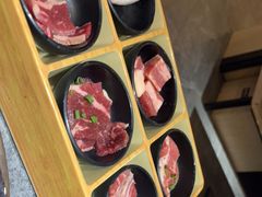 -匠牛亭·锅物烧肉放题自助(昆百大·泰业城店)
