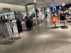 -ZARA(凯德乐峰广场店)