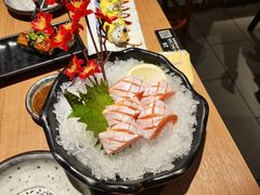 厚切深海三文鱼刺身-万岁寿司(天河领展店)