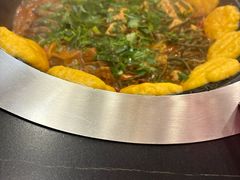 -田家大院东北农家菜铁锅炖(西安总店)
