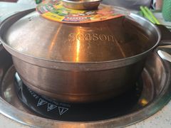 -润园四季椰子鸡火锅(海上世界店)