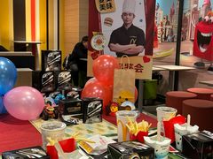 -麦当劳(卫星广场店)