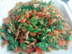 -临江餐馆二楼美食部落